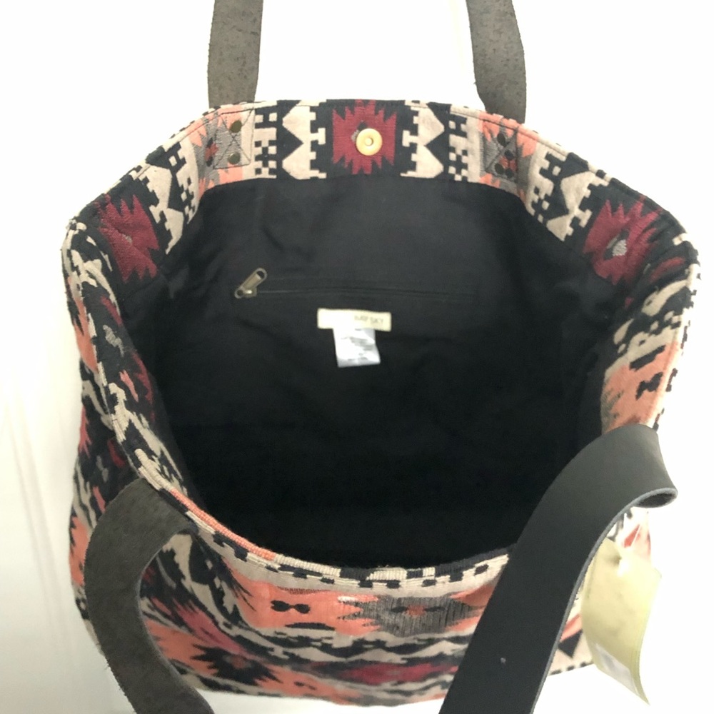 Aztec Tote NWT - Picture 5 of 5